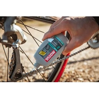 MOTUL Car Care  CHAIN LUBE WET ROAD  24 _ 0.1L 
