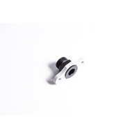 Radium FPD Adapter 8AN ORB/11mm Bore/42mm Spacing/M6 - Nissan 350Z 03-07/Skyline V35 (VQ35DE)