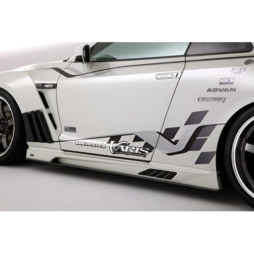 Varis ’13 Ver. Side Skirt Set for CBA-R35 / DBA-R35 Nissan GT-R [VANI-076